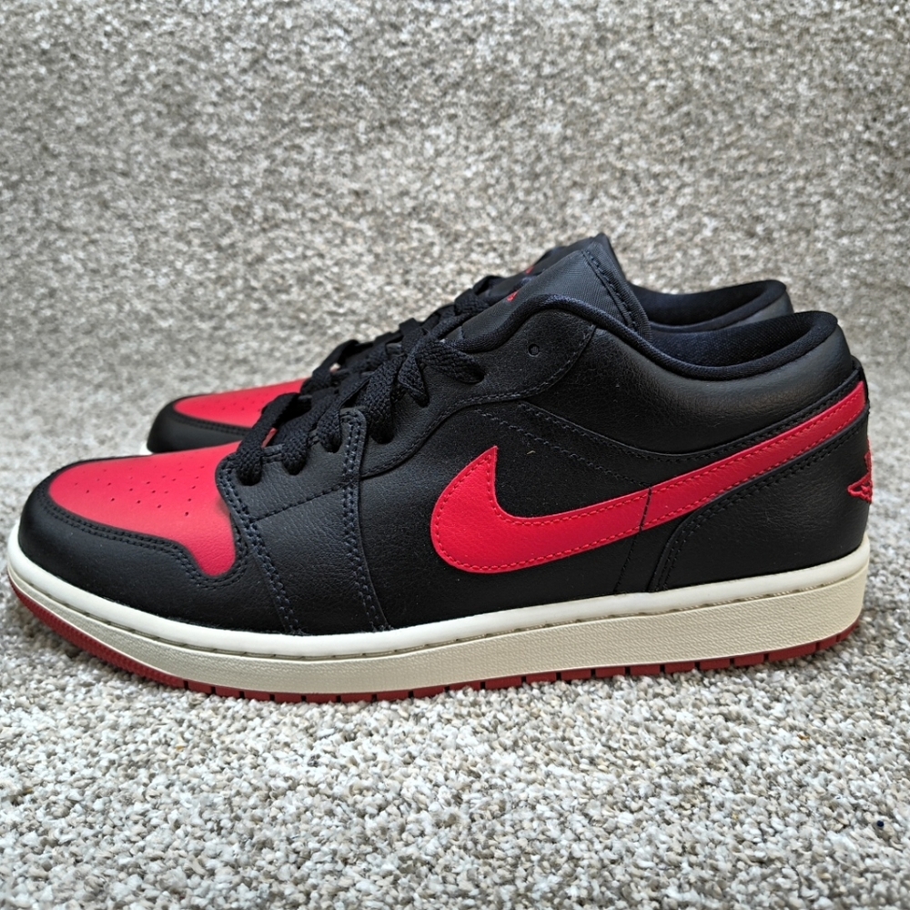 Air Jordan One Low Womens Size 12 Mens Size 10.5